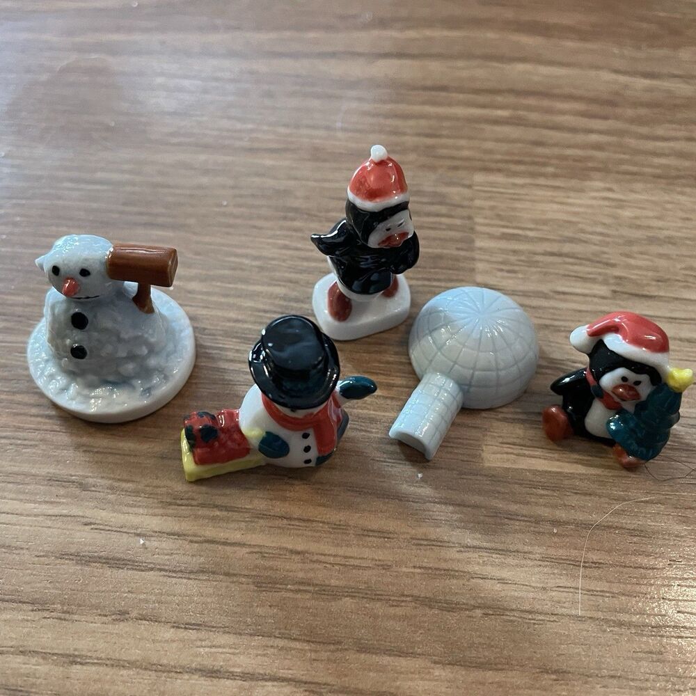 5pc vintage Ceramic miniature Christmas Scene figurines Collectible Snowman - Picture 2 of 10